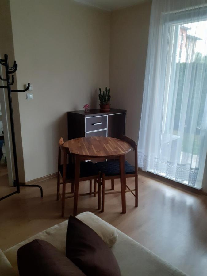Sloneczny Apartament Z Malym Ogrodkiem Wejherowo Exterior photo