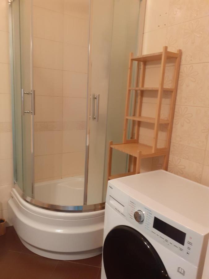 Sloneczny Apartament Z Malym Ogrodkiem Wejherowo Exterior photo
